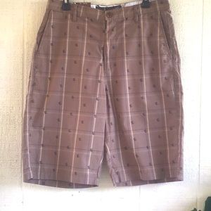men’s shorts waist 32